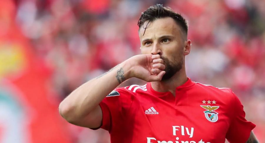 Haris Seferovic (28) geht für Benfica Lissabon in Portugal auf Torjagd.