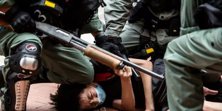 Chinesische Staatsmedien berichten über Gewalt bei Protesten in Hongkong