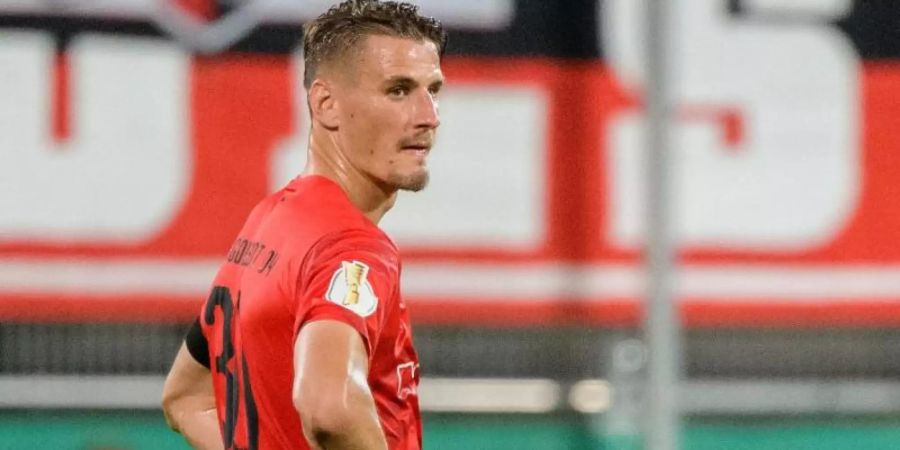 Kann im Rückspiel der Relegation für Ingolstadt auflaufen: Teamkapitän Stefan Kutschke. Foto: Matthias Balk/dpa