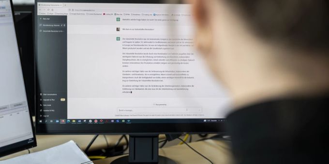 Wegen ChatGPT - Basler Gymischüler müssen sich mündlich mehr beweisen