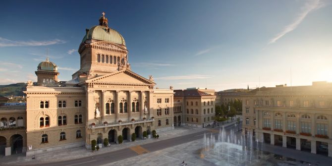 Der Nationalrat debattiert im Bundeshaus.