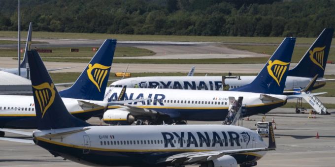 Qualitätskontrolle - Ryanair senkt Gewinnprognosen und ermahnt Boeing