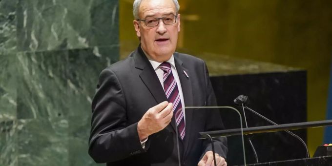 Der Schweizer Bundespräsident Guy Parmelin bei seiner Rede vor der Uno-Generalversammlung in New York. Der Schweizer Bundespräsident Guy Parmelin bei seiner Rede vor der Uno-Generalversammlung in New York.