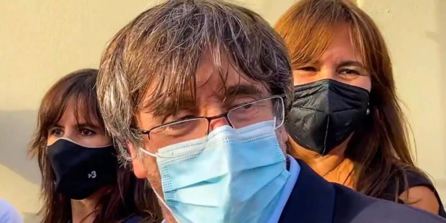 Carles Puigdemont kann das Gefängnis in Sassari verlassen. Foto: Gloria Calvi/AP/dpa