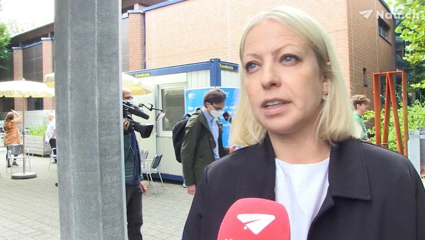 frau-vasarik
