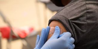Studie - Corona-Impfungen im selben Arm haben bessere Wirkung Studie - Corona-Impfungen im selben Arm haben bessere Wirkung