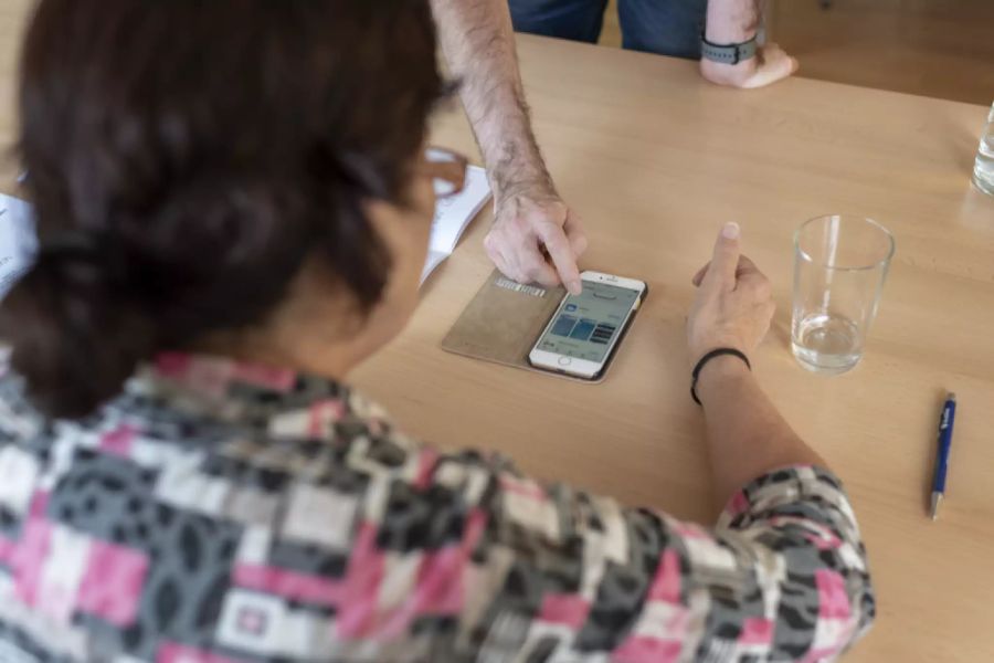 Viele brauchen aber vor allem Unterstützung beim Umgang mit der Technologie.