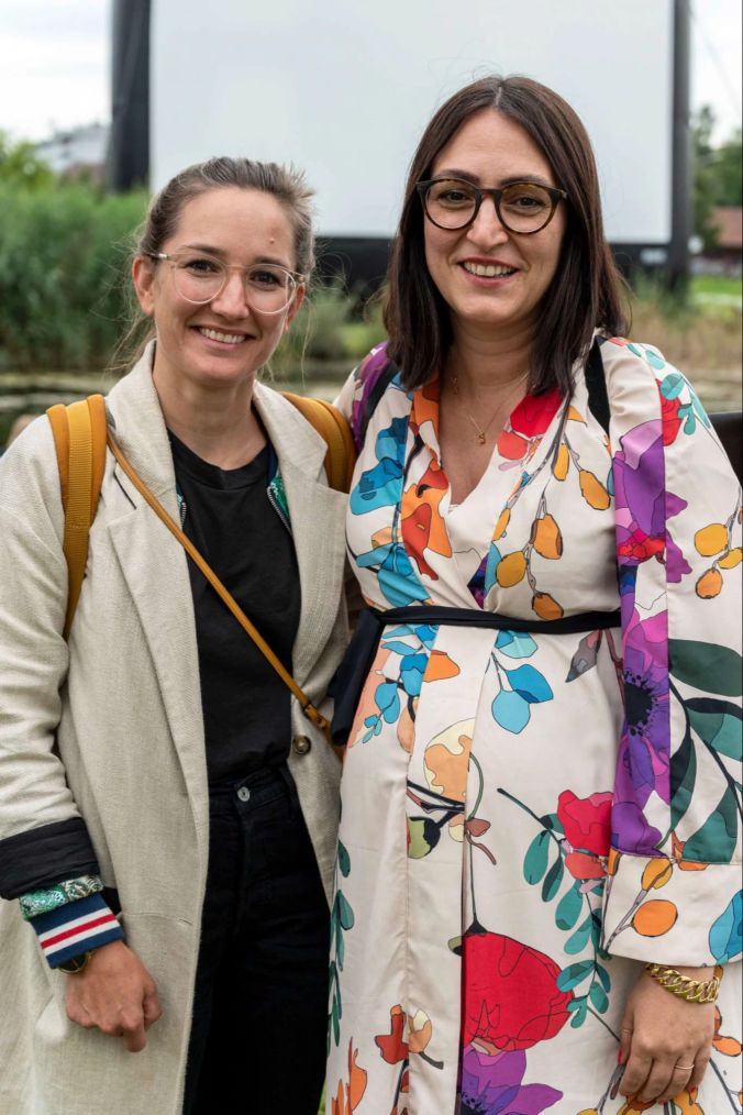 Sabine Gassmann (l) und Ysun Merz (Volvo Car Bern/r)