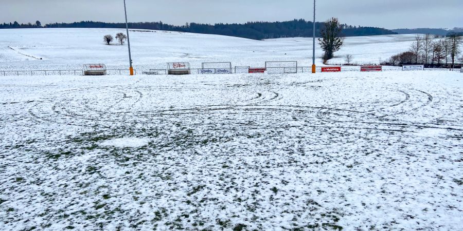 Kanton Freiburg: Drei Fussballplätze im Kanton verwüstet