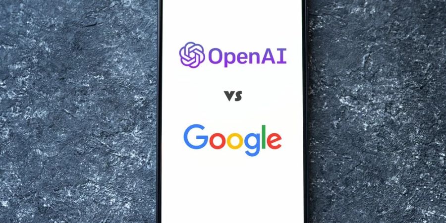 OpenAI und Google-Logo sind zu sehen.