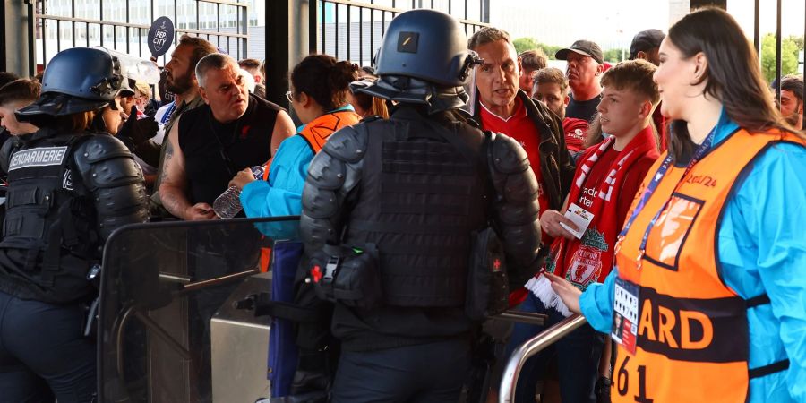 Viele Liverpool-Fans kamen beim Champions-League-Finale trotz gültiger Tickets nicht in die Arena in Paris.