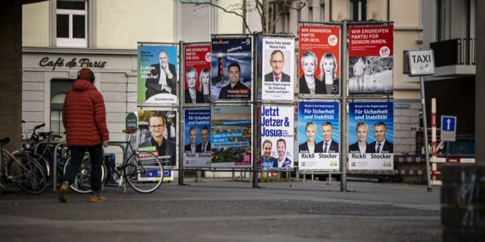 Wahlplakate in Zürich. Zürcih