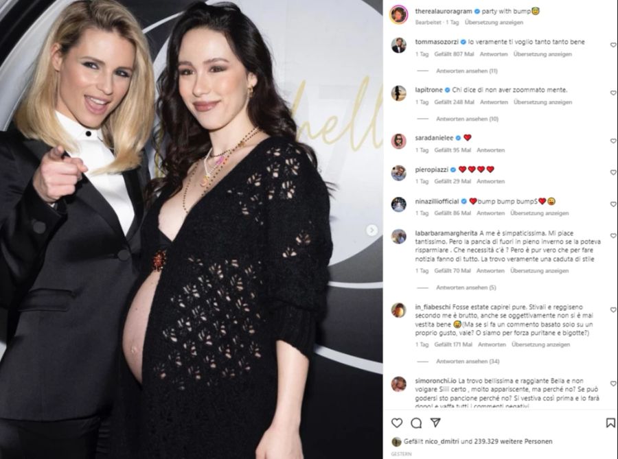 Aurora Ramazzotti posiert neben Mama Michelle Hunziker.