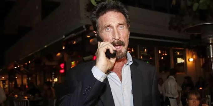 Der Gründer der Antivirensoftware John McAfee, hier 2012. john mcafee