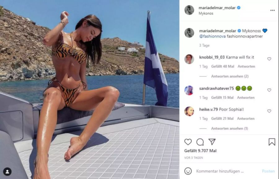 Dieses Bild hat wohl Karius geknippst: Maria del Mar Molar auf einer Yacht vor Mykonos.