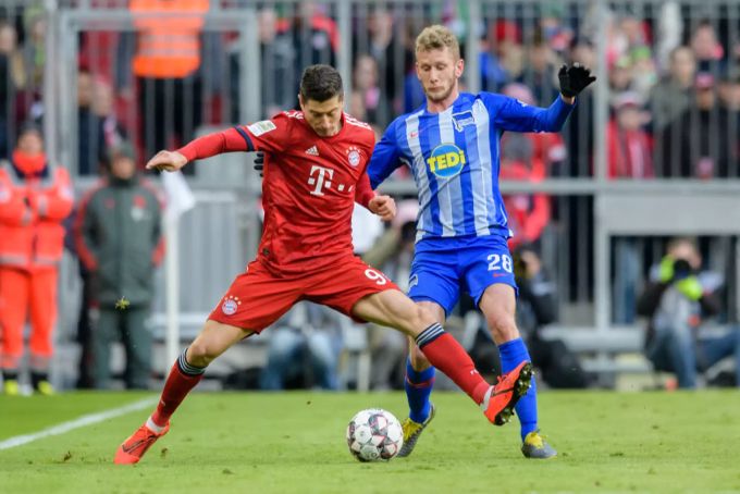 Zwölf Jahre lang spielt der gebürtige Luzerner bei Hertha Berlin in Deutschland. Fabian Lustenberger