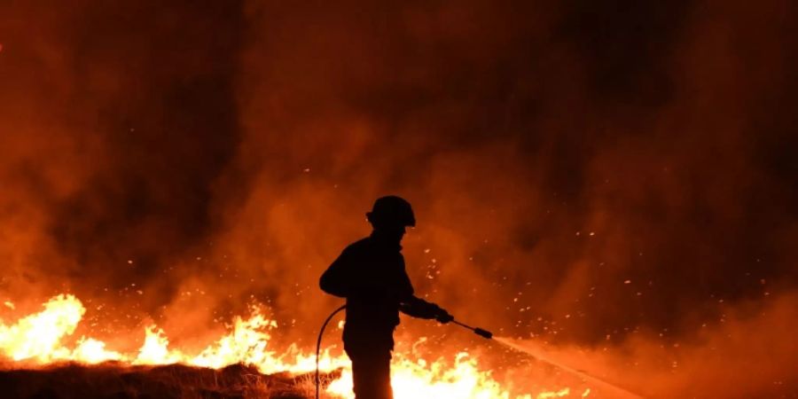 Feuerwehrmann im Einsatz (in Grossbritannien)