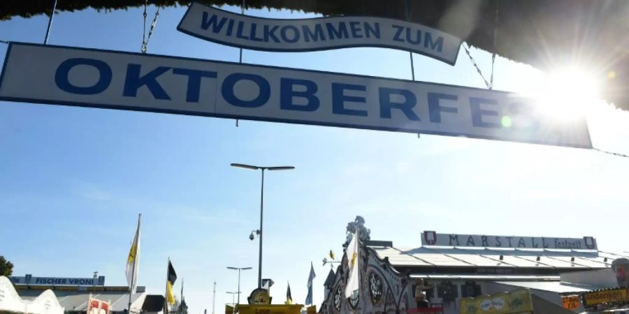 Eingang zum Münchner Oktoberfest