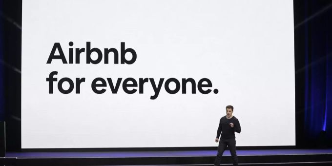 Brian Chesky spricht an einem Event in San Francisco, USA. airbnb halloween party