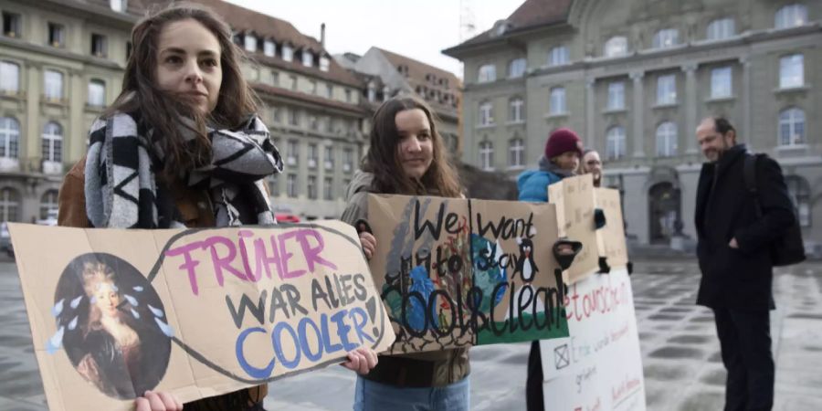 Klimawandel Schülerinnen Bundesplatz