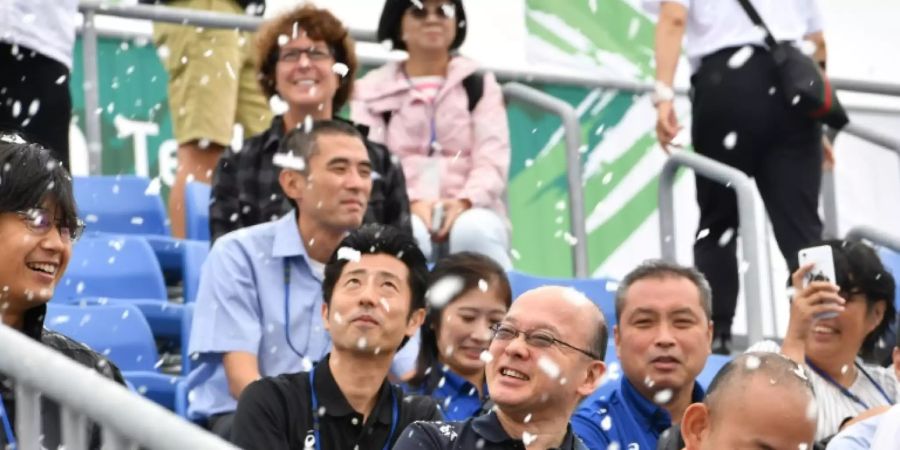 Schneekanonen-Test für die Olympischen Spiele in Tokio