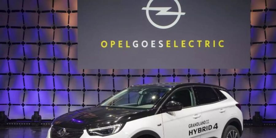 Der Grandland SUV, dessen Produktion schrittweise vom französischen Sochaux nach Thüringen verlagert werde, soll demnächst auf dem russischen Markt verkauft werden. Foto: Opel Automobile GmbH, Wierdemann/Opel Automobile GmbH/dpa