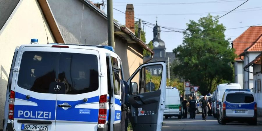 Durchsuchungen der Bundespolizei im thüringischen Arnstadt