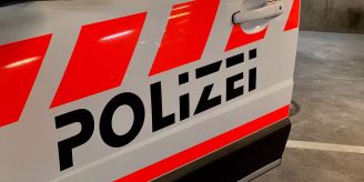 Mollis GL - Brandfall löst Helikoptereinsatz aus