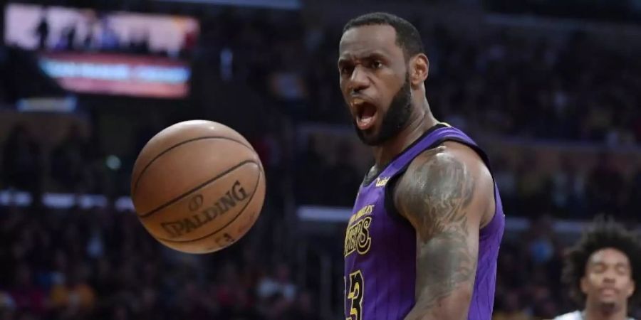 Lakers-Star LeBron James wird nicht bei der Basketball-WM für die USA spielen. Foto: Mark J. Terrill/AP