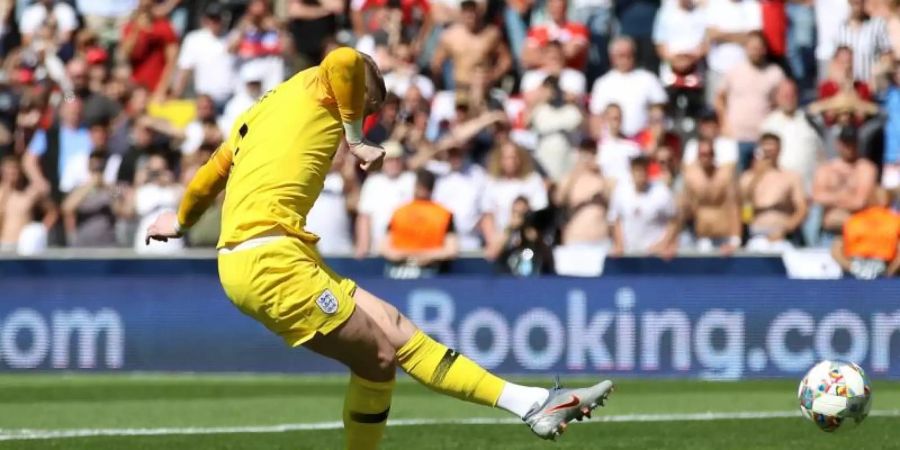 Englands Torwart Jordan Pickford durfte selber zum Elfmeter antreten. Foto: Tim Goode/PA Wire
