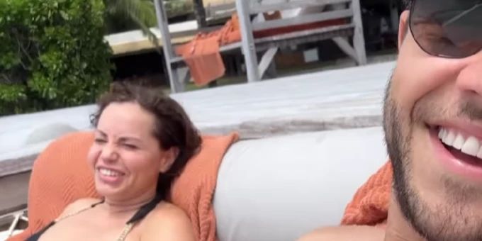 «Hat geregnet» - Hänni stört sich über Wetter in Luxus-Flitterwochen