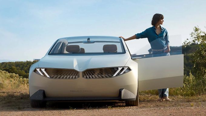 Die Neue Klasse soll ein Statement für BMW sein, nicht nur in Sachen Design, sondern auch in Sachen Technologie und Zukunft BMW Vision Neue Klasse