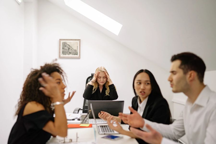 Büro, Stress, Streit, Abgrenzung