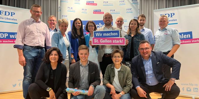 Die FDP St. Gallen geht mit der vergangenen Mitgliederversammlung in den Schlusssport der eidgenössischen Wahlen. fdp sg
