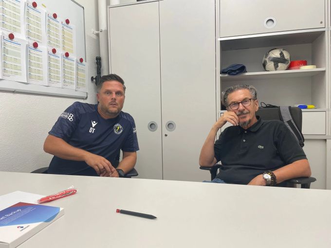 Trainer Daniel Tarone (links) und Präsident Dr. Claudio Lorenzet. FC Dietikon
