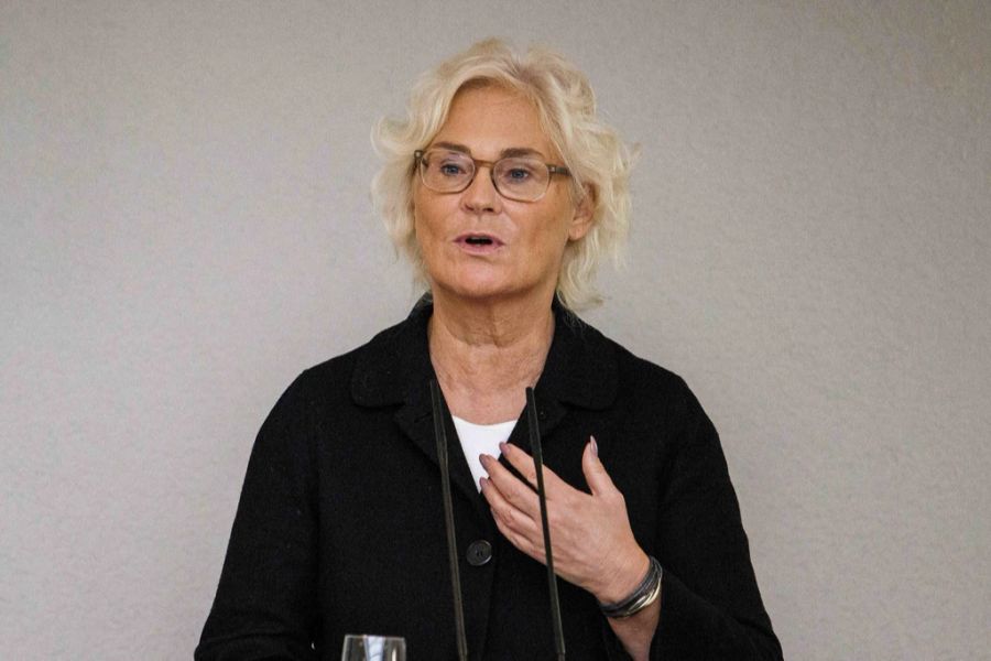 Lambrecht Deutschland Verteidigungsministerin Bundeswehr