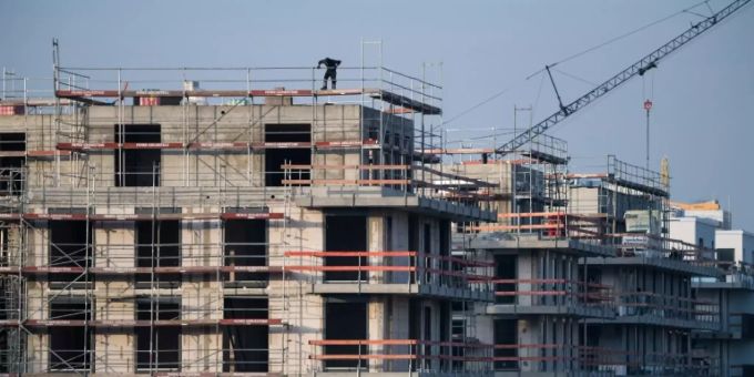 «Kostet Steuerzahler» - UBS warnt vor Annahme der Wohninitiative