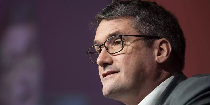 Christian Levrat - SP-Chef ruft zur Wahl von Rytz in den Bundesrat auf