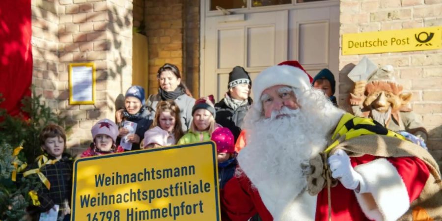 Weihnachtsmann in Himmelpfort