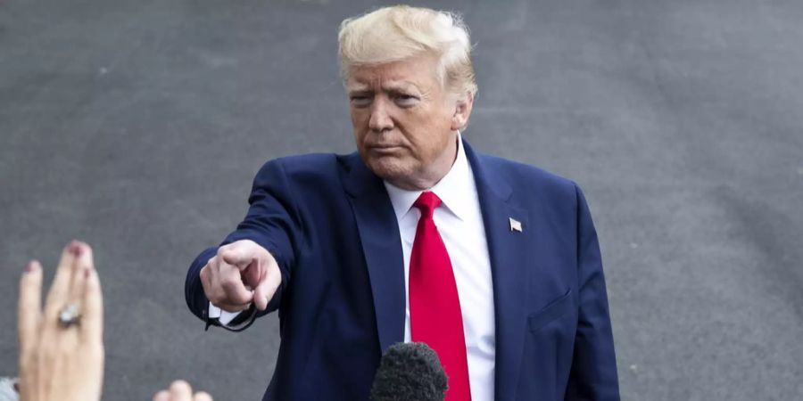 Trump iPhone