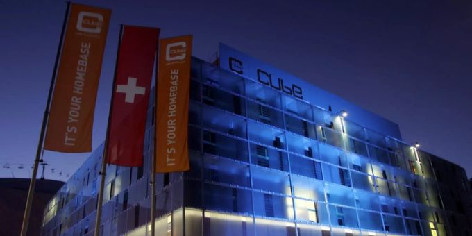 Das Hotel Cube in Savignon feiert am 9. Januar 2020 Wiedereröffnung. (Archivbild) savognin cube