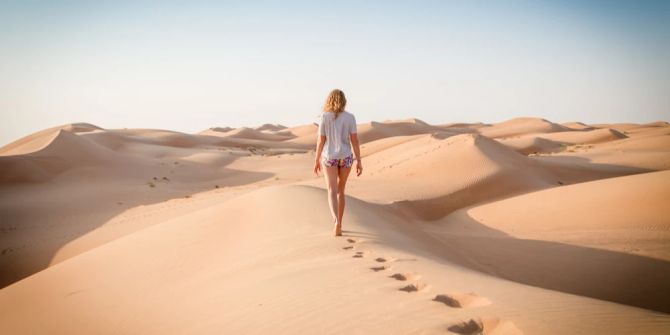 Frau Wüste Marokko alleine