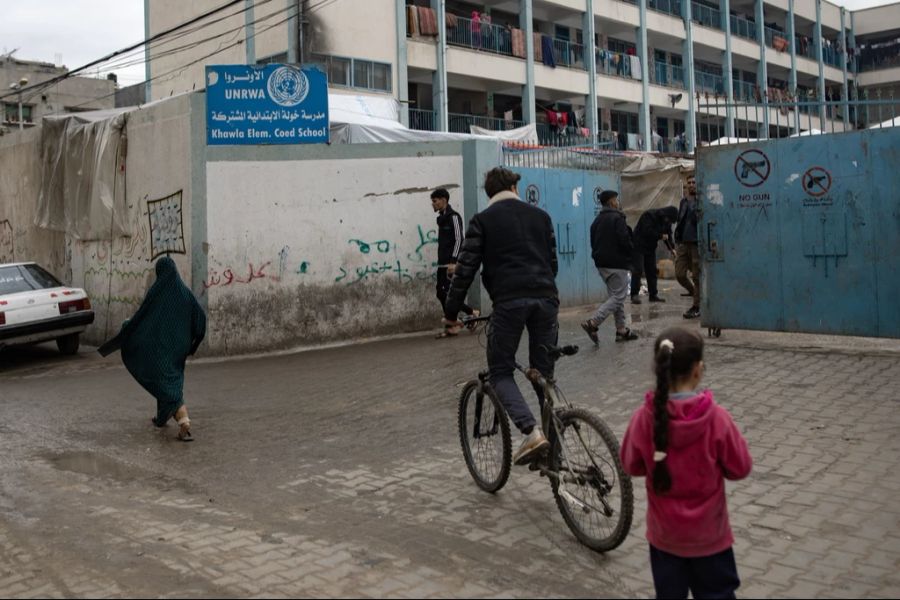 Insgesamt leiste die UNRWA im Gazastreifen nämlich «recht zufriedenstellende Arbeit»: Ihre Bildungs- und Gesundheitseinrichtungen seien weitaus besser als die staatlichen. (Symbolbild)