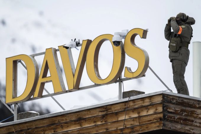 Die Sicherheitsvorkehrungen in Davos sind wegen dem WEF massiv (Archiv). WEF