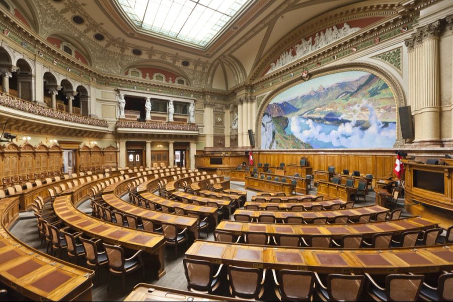 Gemäss Gesetz sind Parlamentarier verpflichtet, an Sitzungen der Räte und Kommissionen teilzunehmen. Es gibt Ausnahmen für gesundheitliche Gründe – doch solche gab er nicht an. (Symbolbild)G