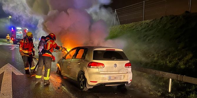 Autobrand auf A23.