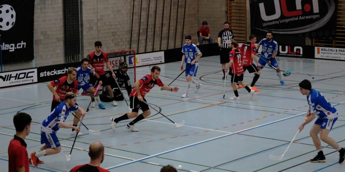 Unihockey Langenthal Aarwangen gewann am Sonntag, 25. Februar 2024 zu Hause gegen Unihockey Luzern mit 6:4. Unihockey Langenthal Aarwangen gegen Unihockey Luzern