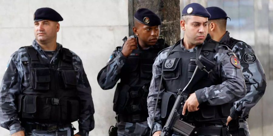 Regierung schickt aufgrund eines Polizeistreiks Tausende Soldaten nach Nordbrasilien