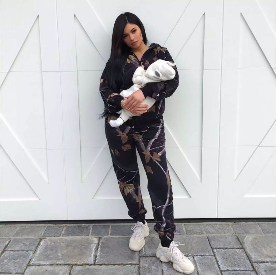 Kylie Jenner mit Töchterchen Stormi.