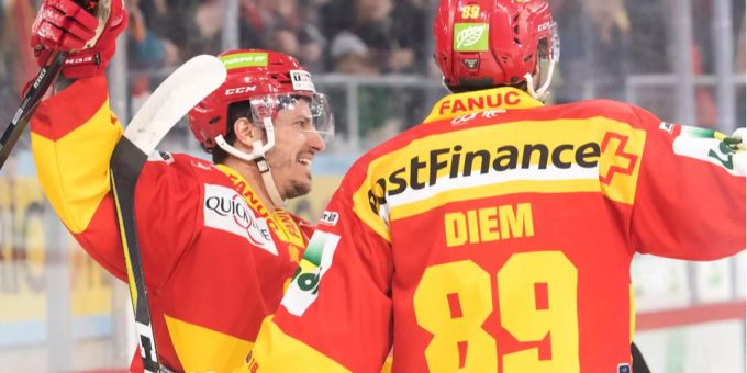 Dominik Diem ist Doppeltorschütze im ersten Playoff-Halbfinals der Bieler seit 28 Jahren. Dominik Diem ist Doppeltorschütze im ersten Playoff-Halbfinals der Bieler seit 28 Jahren.
